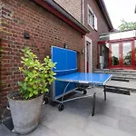 Mansion With Garden Voeren