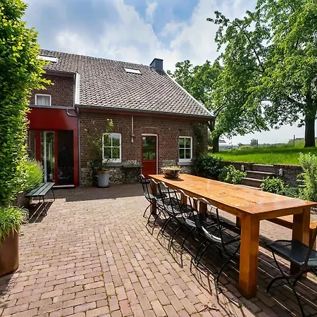 Mansion With Garden *